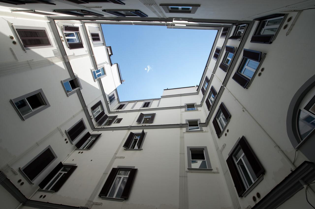 Duomo Regina Apartments Naples Extérieur photo