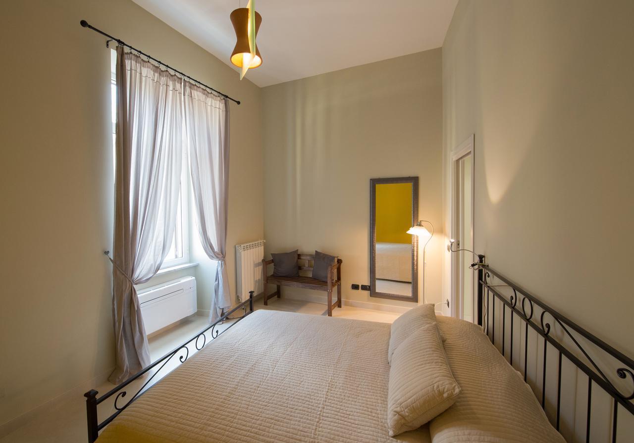 Duomo Regina Apartments Naples Extérieur photo