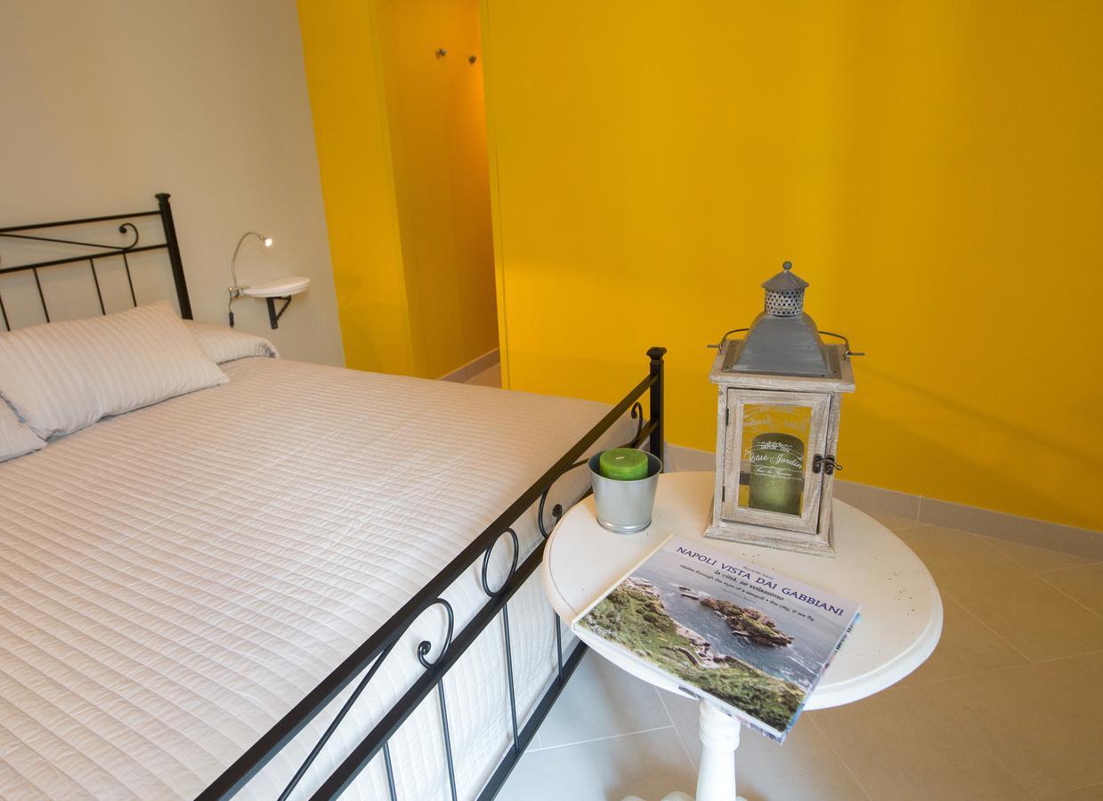 Duomo Regina Apartments Naples Extérieur photo